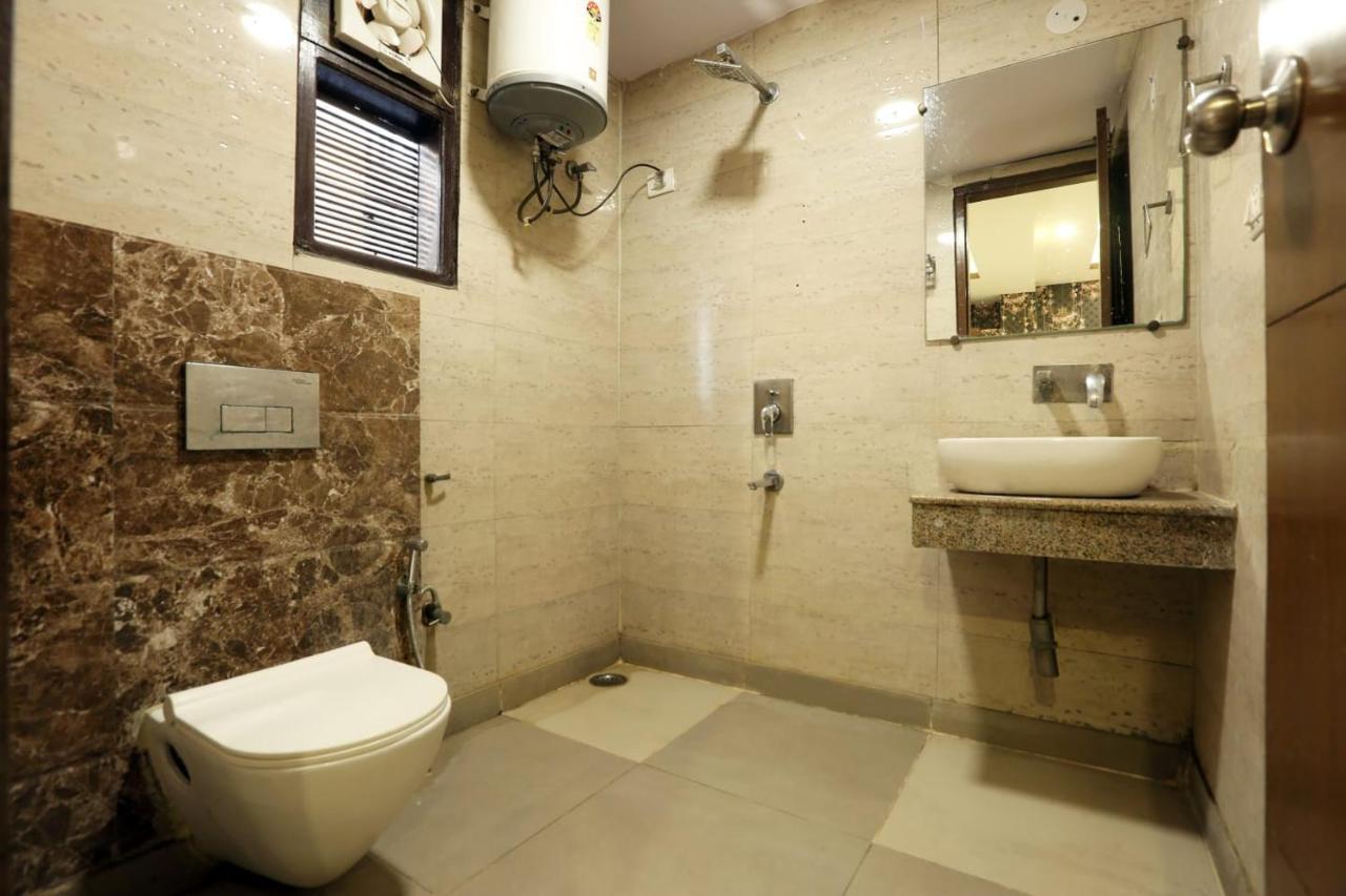 نيودلهي Melfort Bed & Breakfast المظهر الخارجي الصورة