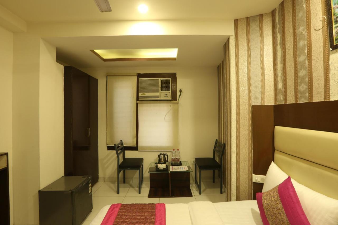 نيودلهي Melfort Bed & Breakfast المظهر الخارجي الصورة